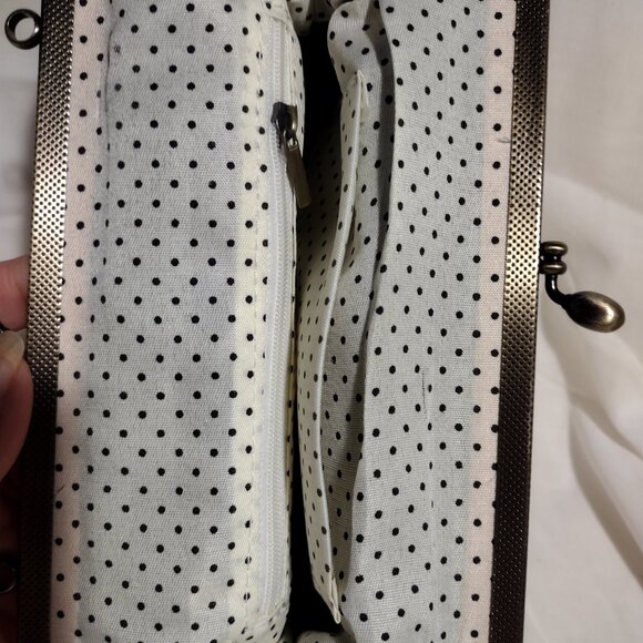 Bumble Bee Embroidered Bag - Picture 4 of 6